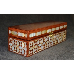 Sedef işlemeli mücevher kutusu